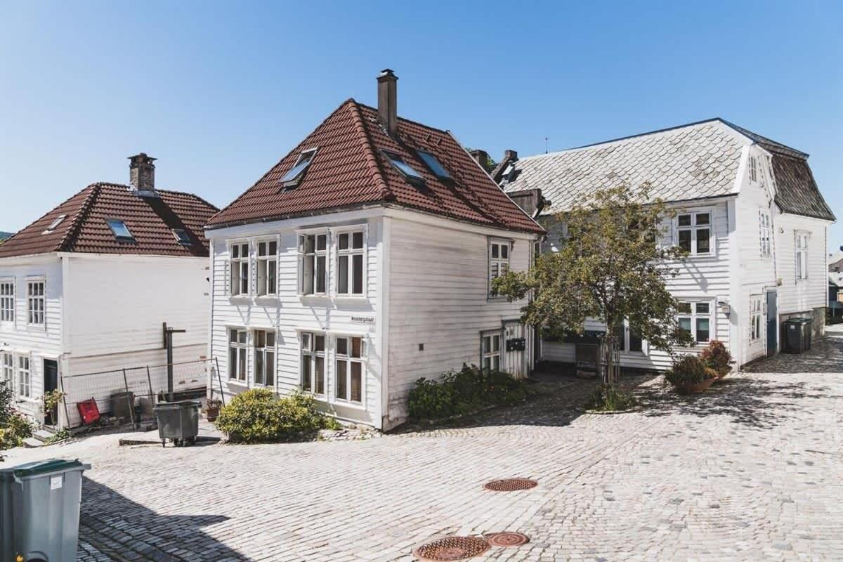 Dinbnb Apartments Bryggen Bergen Exterior photo